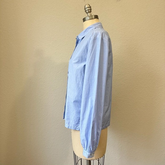 EVERLANE The Organic Cotton Prep Shirt Puff-Sleeve in Baby Blue - Picture 5 of 11